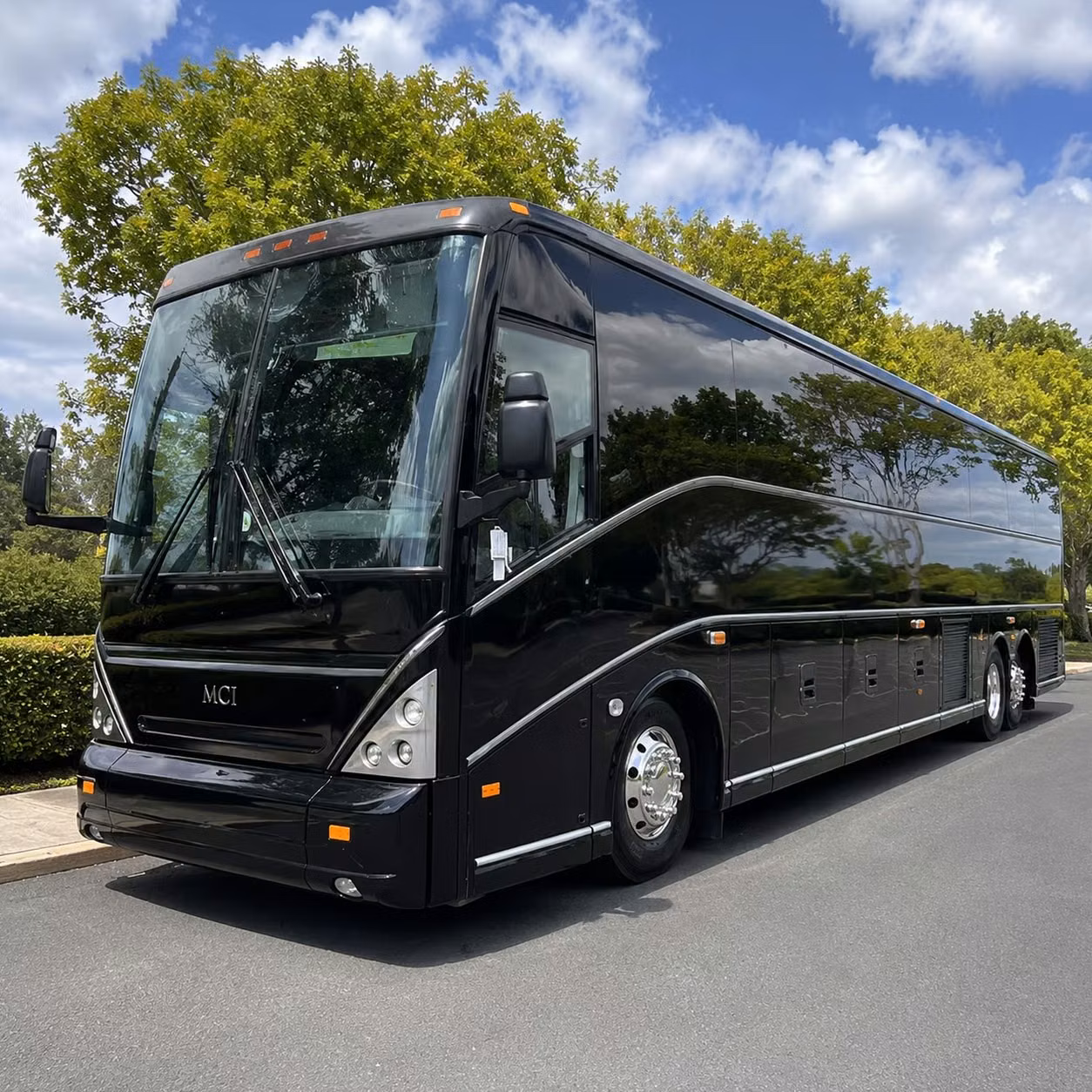 booking a concert bus rental in savannah has never been simpler