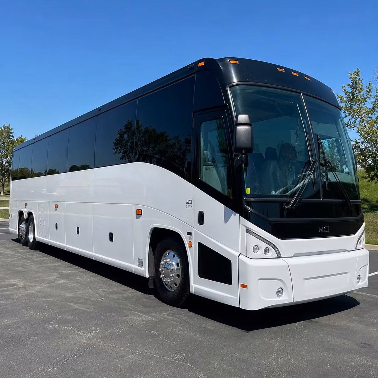 savannah convention and conference airport shuttle buses